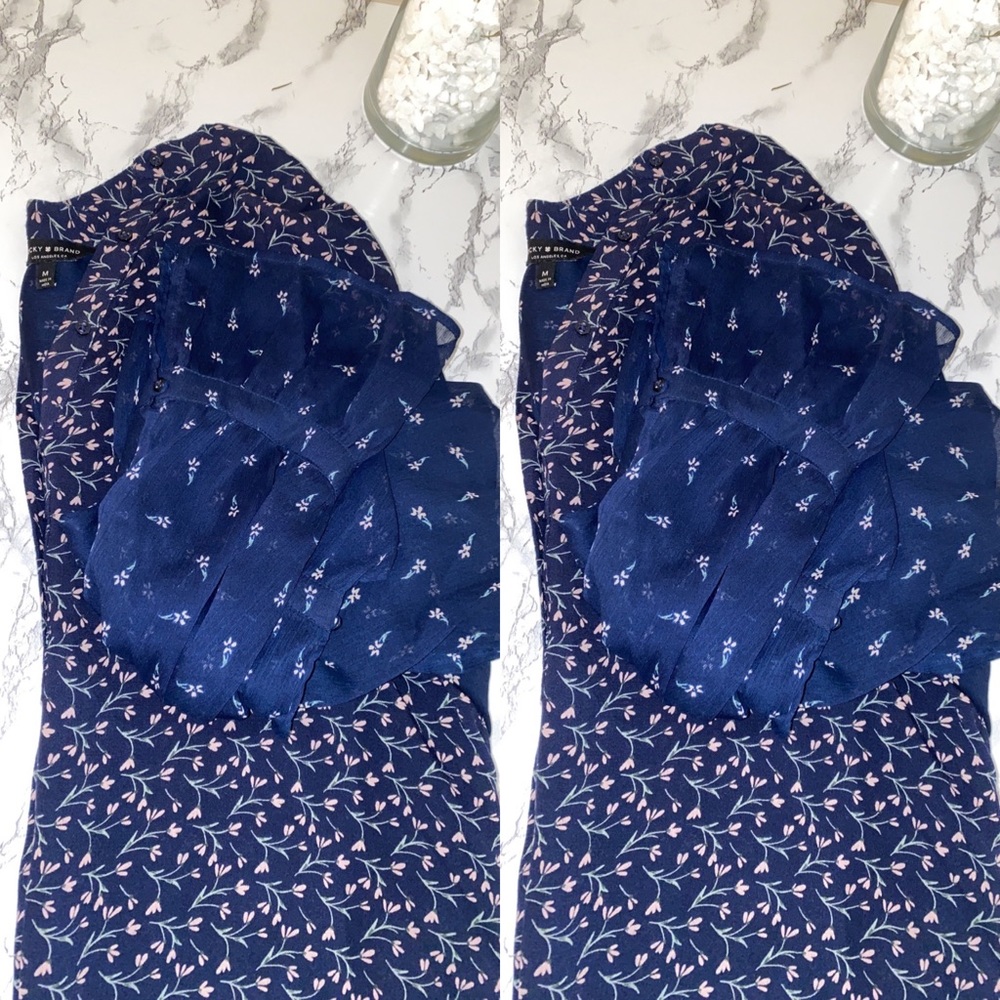 Lucky Brand Flounce Flowered Top 🍀